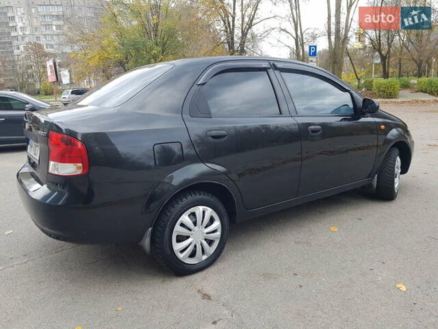Черный Шевроле Авео, объемом двигателя 1.5 л и пробегом 130 тыс. км за 4950 $, фото 9 на Automoto.ua