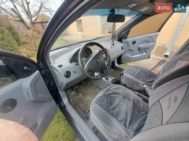 Черный Шевроле Авео, объемом двигателя 1.5 л и пробегом 191 тыс. км за 2450 $, фото 10 на Automoto.ua