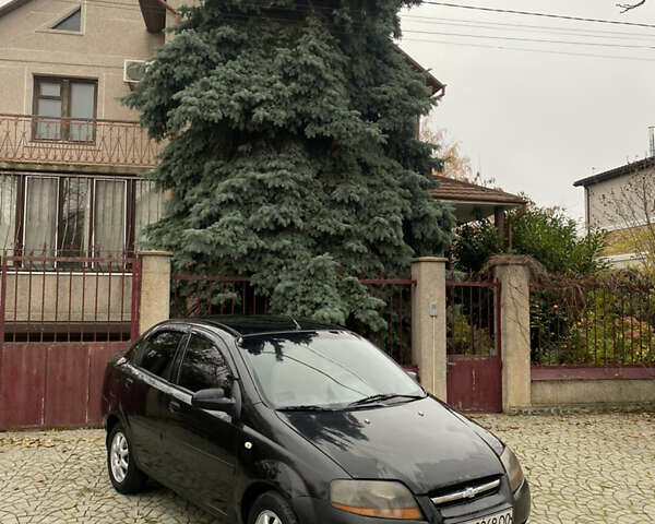 Черный Шевроле Авео, объемом двигателя 1.5 л и пробегом 504 тыс. км за 1800 $, фото 1 на Automoto.ua