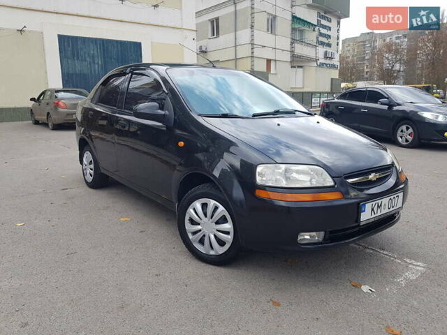 Черный Шевроле Авео, объемом двигателя 1.5 л и пробегом 130 тыс. км за 4950 $, фото 6 на Automoto.ua