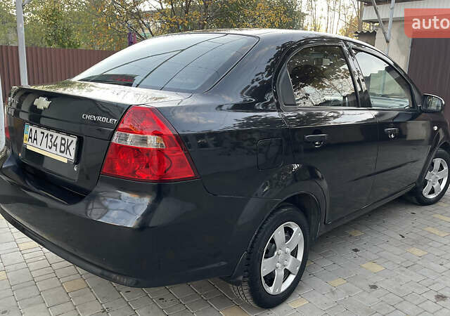 Черный Шевроле Авео, объемом двигателя 1.5 л и пробегом 193 тыс. км за 3800 $, фото 6 на Automoto.ua
