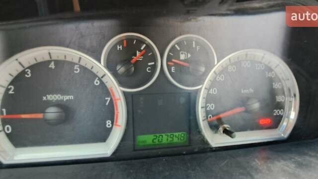 Черный Шевроле Авео, объемом двигателя 1.5 л и пробегом 208 тыс. км за 2300 $, фото 4 на Automoto.ua