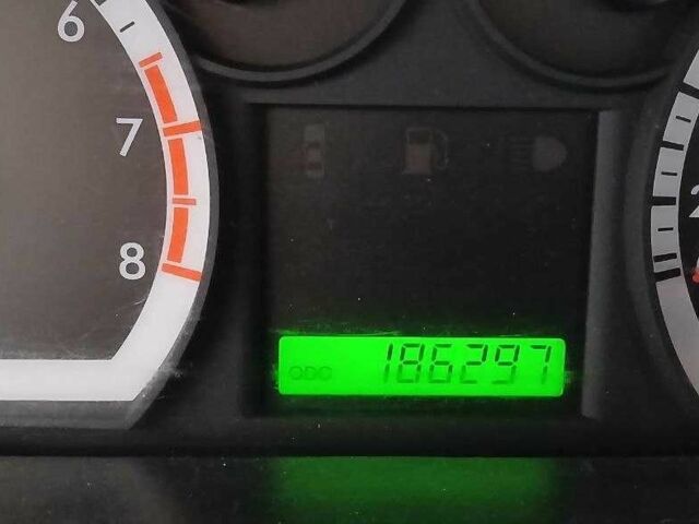 Черный Шевроле Авео, объемом двигателя 1.5 л и пробегом 186 тыс. км за 3000 $, фото 7 на Automoto.ua