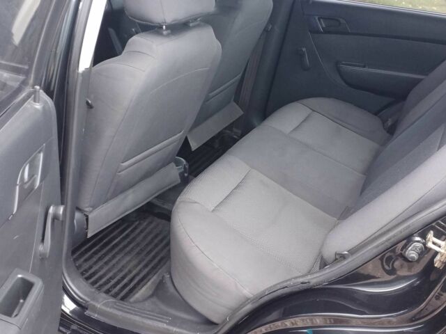 Черный Шевроле Авео, объемом двигателя 1.5 л и пробегом 187 тыс. км за 3332 $, фото 6 на Automoto.ua