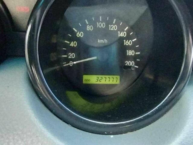 Черный Шевроле Авео, объемом двигателя 1.5 л и пробегом 327 тыс. км за 3450 $, фото 4 на Automoto.ua