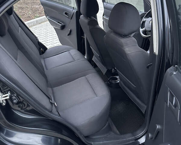 Черный Шевроле Авео, объемом двигателя 1.5 л и пробегом 201 тыс. км за 4300 $, фото 14 на Automoto.ua