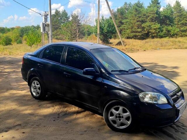 Черный Шевроле Авео, объемом двигателя 1.5 л и пробегом 220 тыс. км за 3200 $, фото 2 на Automoto.ua