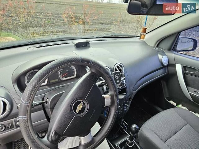 Черный Шевроле Авео, объемом двигателя 1.5 л и пробегом 179 тыс. км за 4000 $, фото 19 на Automoto.ua