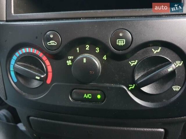 Черный Шевроле Авео, объемом двигателя 1.5 л и пробегом 120 тыс. км за 1600 $, фото 25 на Automoto.ua