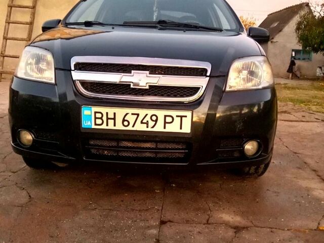Черный Шевроле Авео, объемом двигателя 1.5 л и пробегом 250 тыс. км за 3000 $, фото 5 на Automoto.ua
