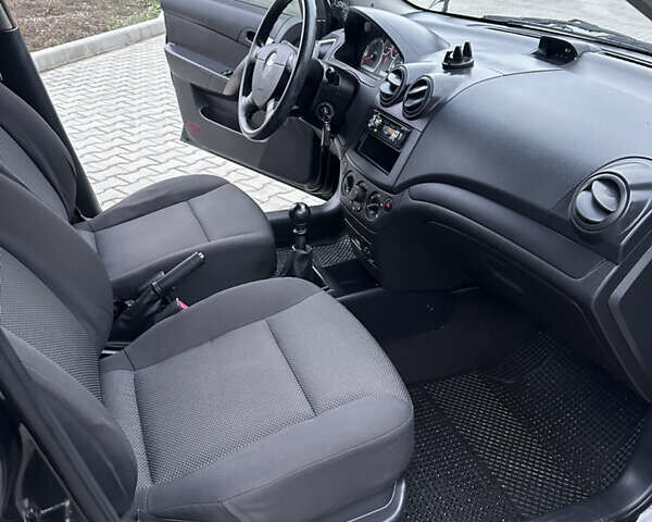 Черный Шевроле Авео, объемом двигателя 1.5 л и пробегом 201 тыс. км за 4300 $, фото 13 на Automoto.ua