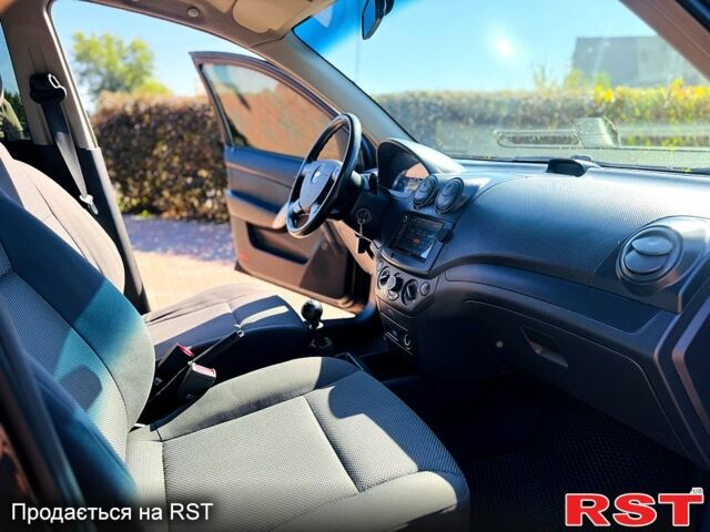 Черный Шевроле Авео, объемом двигателя 1.5 л и пробегом 180 тыс. км за 4499 $, фото 12 на Automoto.ua