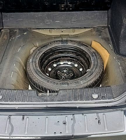 Чорний Шевроле Авео, об'ємом двигуна 1.5 л та пробігом 200 тис. км за 4600 $, фото 7 на Automoto.ua