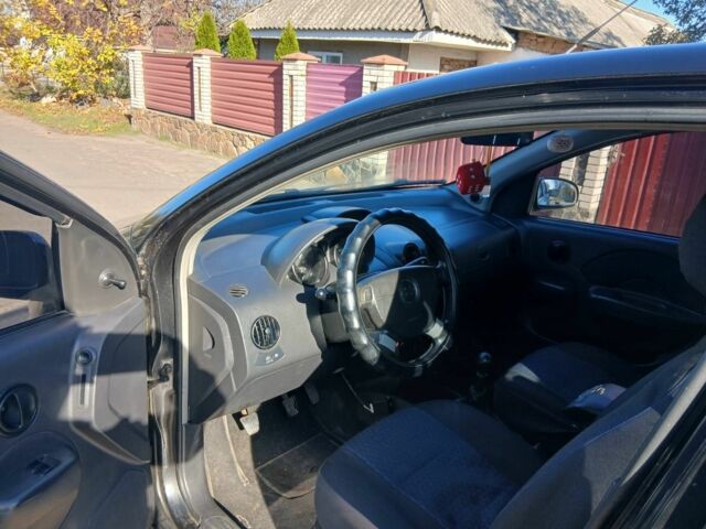 Чорний Шевроле Авео, об'ємом двигуна 1.5 л та пробігом 160 тис. км за 2999 $, фото 6 на Automoto.ua