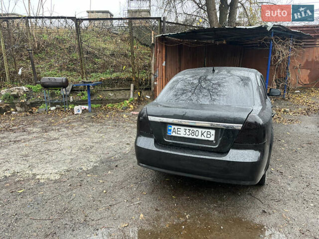 Черный Шевроле Авео, объемом двигателя 1.5 л и пробегом 270 тыс. км за 2500 $, фото 2 на Automoto.ua