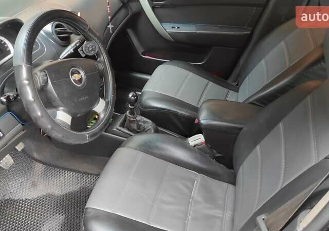 Черный Шевроле Авео, объемом двигателя 1.5 л и пробегом 221 тыс. км за 3300 $, фото 12 на Automoto.ua