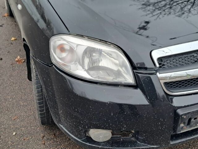 Черный Шевроле Авео, объемом двигателя 0 л и пробегом 186 тыс. км за 1800 $, фото 1 на Automoto.ua