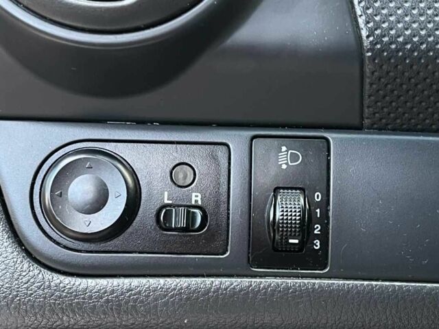 Черный Шевроле Авео, объемом двигателя 1.5 л и пробегом 216 тыс. км за 3100 $, фото 12 на Automoto.ua