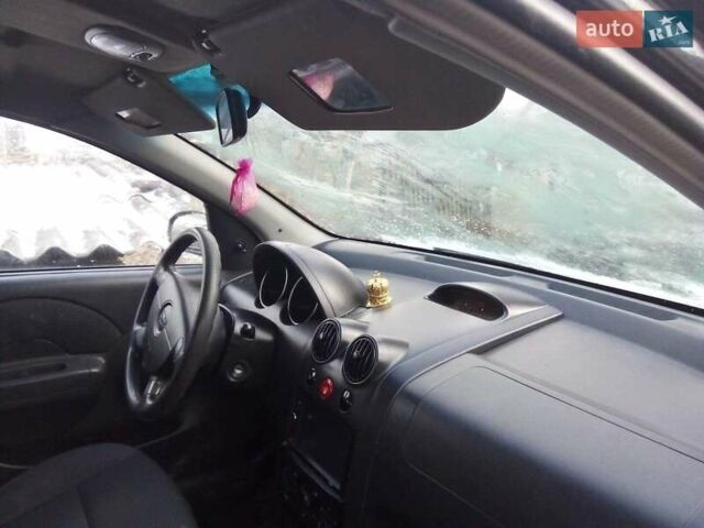 Черный Шевроле Авео, объемом двигателя 1.5 л и пробегом 188 тыс. км за 3600 $, фото 4 на Automoto.ua