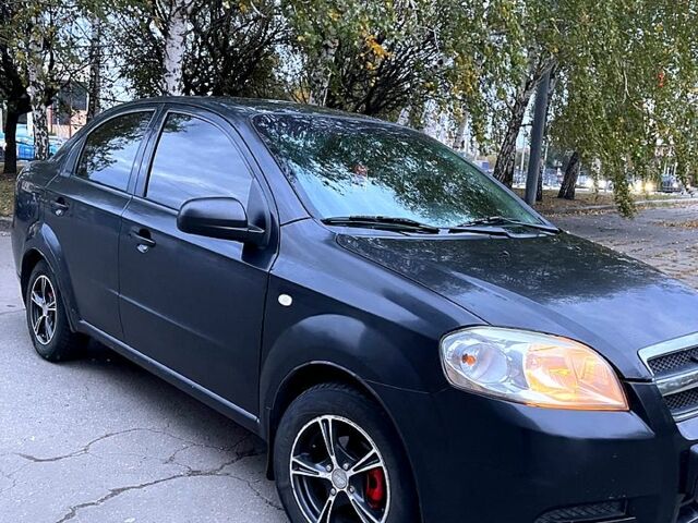Чорний Шевроле Авео, об'ємом двигуна 1.5 л та пробігом 325 тис. км за 3100 $, фото 1 на Automoto.ua