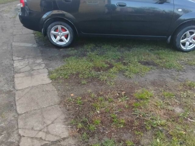 Черный Шевроле Авео, объемом двигателя 1.5 л и пробегом 193 тыс. км за 3000 $, фото 1 на Automoto.ua