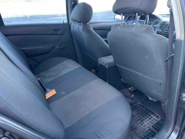 Черный Шевроле Авео, объемом двигателя 1.5 л и пробегом 250 тыс. км за 2900 $, фото 15 на Automoto.ua