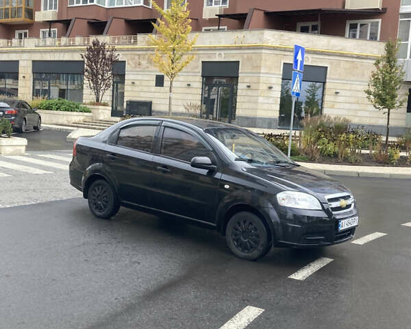Черный Шевроле Авео, объемом двигателя 1.5 л и пробегом 250 тыс. км за 2850 $, фото 1 на Automoto.ua