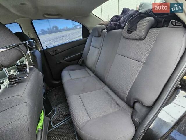 Черный Шевроле Авео, объемом двигателя 1.5 л и пробегом 179 тыс. км за 4000 $, фото 29 на Automoto.ua