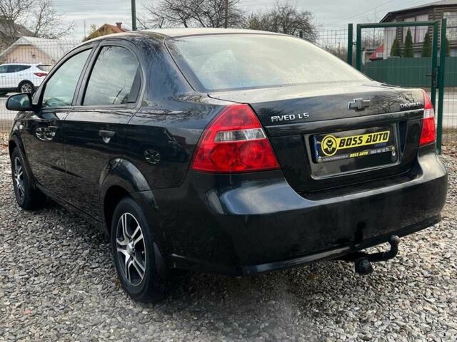 Черный Шевроле Авео, объемом двигателя 1.5 л и пробегом 216 тыс. км за 3100 $, фото 4 на Automoto.ua