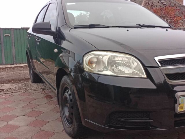Черный Шевроле Авео, объемом двигателя 1.5 л и пробегом 187 тыс. км за 3332 $, фото 2 на Automoto.ua
