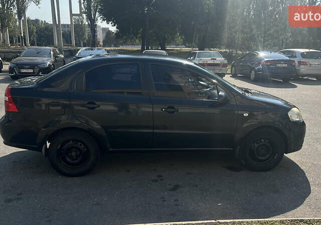 Чорний Шевроле Авео, об'ємом двигуна 1.5 л та пробігом 253 тис. км за 3999 $, фото 9 на Automoto.ua