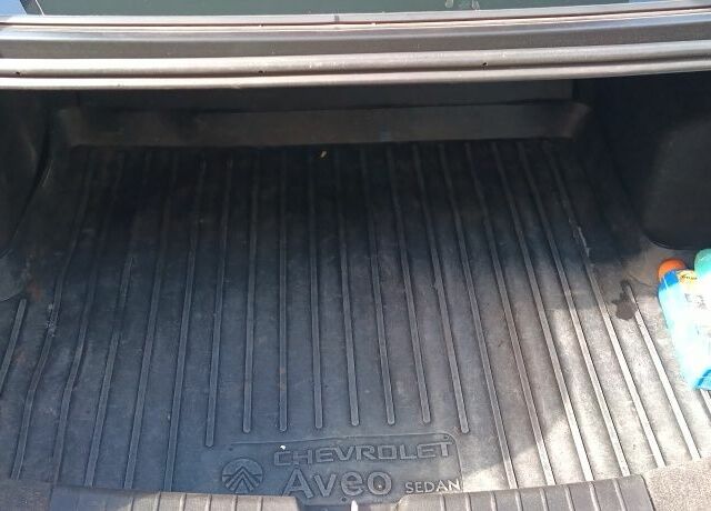 Чорний Шевроле Авео, об'ємом двигуна 1.5 л та пробігом 130 тис. км за 3011 $, фото 9 на Automoto.ua