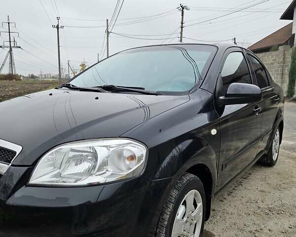 Черный Шевроле Авео, объемом двигателя 1.5 л и пробегом 179 тыс. км за 4000 $, фото 8 на Automoto.ua