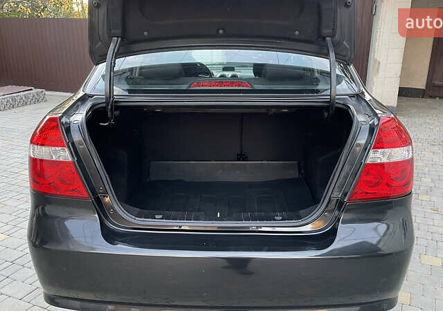 Черный Шевроле Авео, объемом двигателя 1.5 л и пробегом 193 тыс. км за 3800 $, фото 15 на Automoto.ua