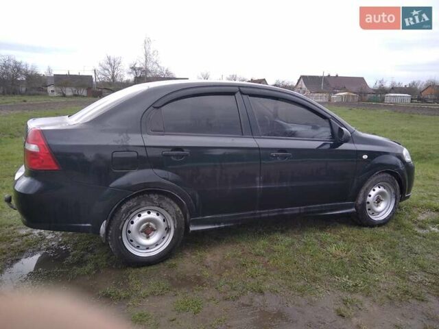 Черный Шевроле Авео, объемом двигателя 1.5 л и пробегом 240 тыс. км за 3000 $, фото 2 на Automoto.ua