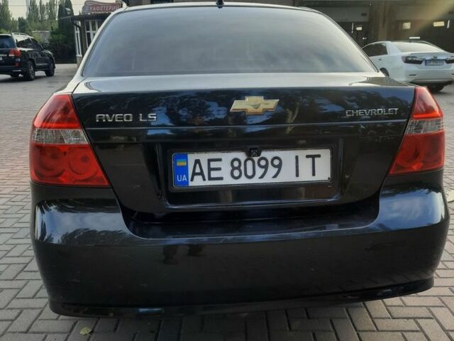 Черный Шевроле Авео, объемом двигателя 1.5 л и пробегом 230 тыс. км за 3750 $, фото 4 на Automoto.ua