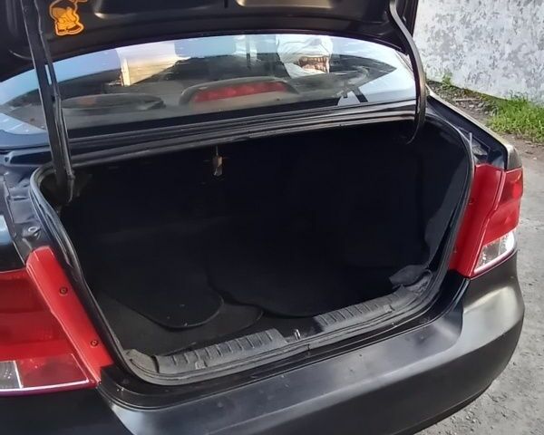 Черный Шевроле Авео, объемом двигателя 1.5 л и пробегом 220 тыс. км за 2850 $, фото 8 на Automoto.ua