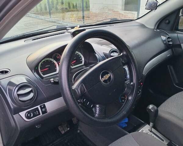 Черный Шевроле Авео, объемом двигателя 1.5 л и пробегом 280 тыс. км за 4350 $, фото 14 на Automoto.ua