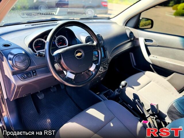 Черный Шевроле Авео, объемом двигателя 1.5 л и пробегом 180 тыс. км за 4499 $, фото 11 на Automoto.ua