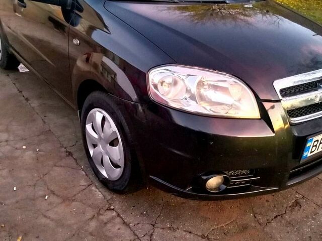 Черный Шевроле Авео, объемом двигателя 1.5 л и пробегом 250 тыс. км за 3000 $, фото 1 на Automoto.ua