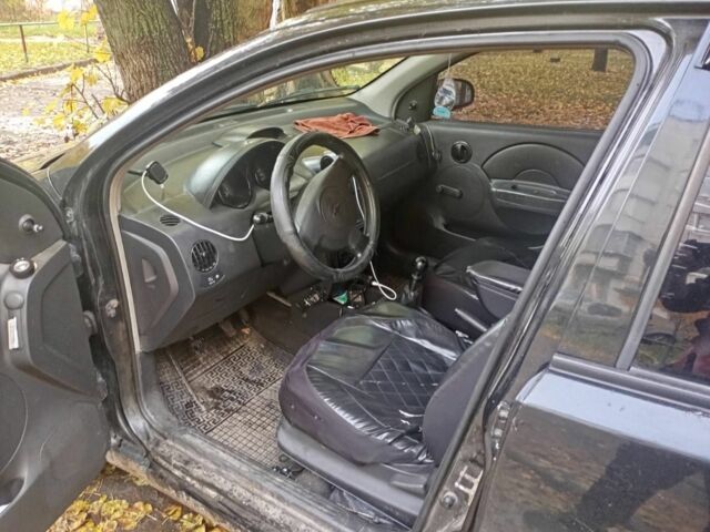 Черный Шевроле Авео, объемом двигателя 1.5 л и пробегом 533 тыс. км за 2700 $, фото 2 на Automoto.ua