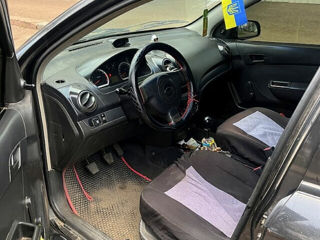 Черный Шевроле Авео, объемом двигателя 15 л и пробегом 0 тыс. км за 4200 $, фото 4 на Automoto.ua