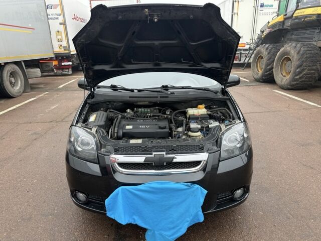 Чорний Шевроле Авео, об'ємом двигуна 1.4 л та пробігом 216 тис. км за 4500 $, фото 5 на Automoto.ua