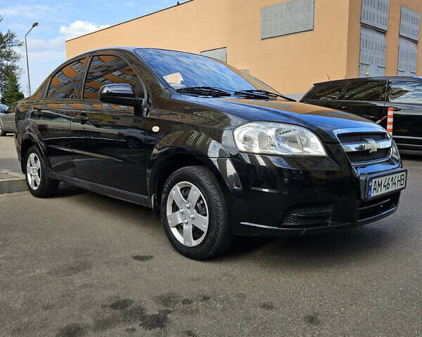 Черный Шевроле Авео, объемом двигателя 1.5 л и пробегом 113 тыс. км за 5000 $, фото 1 на Automoto.ua