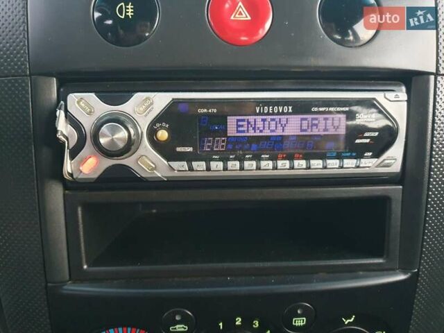 Черный Шевроле Авео, объемом двигателя 1.5 л и пробегом 120 тыс. км за 1600 $, фото 4 на Automoto.ua