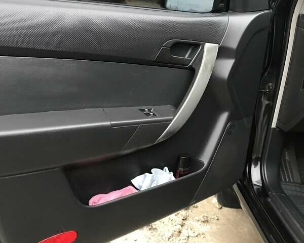 Черный Шевроле Авео, объемом двигателя 1.5 л и пробегом 120 тыс. км за 4300 $, фото 5 на Automoto.ua