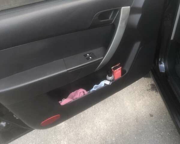 Чорний Шевроле Авео, об'ємом двигуна 1.5 л та пробігом 118 тис. км за 4500 $, фото 5 на Automoto.ua