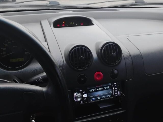 Черный Шевроле Авео, объемом двигателя 0 л и пробегом 260 тыс. км за 2143 $, фото 5 на Automoto.ua