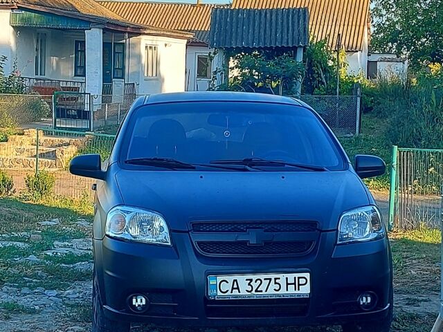 Черный Шевроле Авео, объемом двигателя 1.5 л и пробегом 180 тыс. км за 4500 $, фото 2 на Automoto.ua