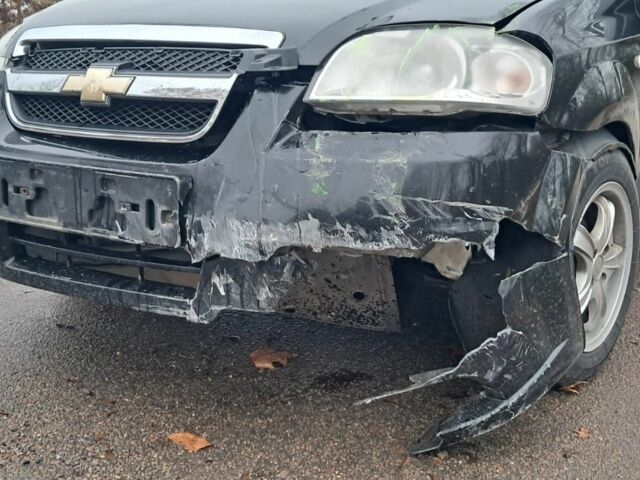 Черный Шевроле Авео, объемом двигателя 0 л и пробегом 186 тыс. км за 1800 $, фото 3 на Automoto.ua